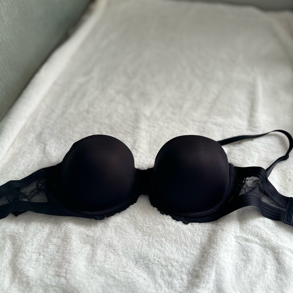 Elegant Black Lace Bra
